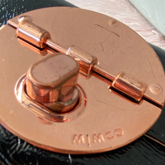 Mimco black rose gold turn lock leather wallet - Picture 11 of 11